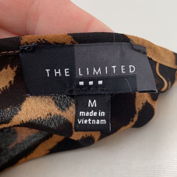 The Limited Leopard Animal Print Flounce Short Sleeve Blouse Sz M - Picture 5 of 7